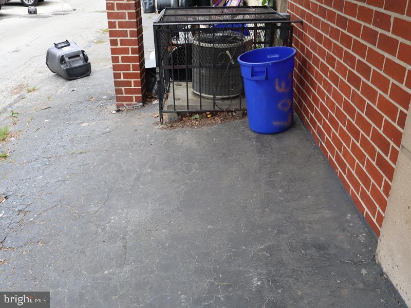307 SHERBROOK BOULEVARD