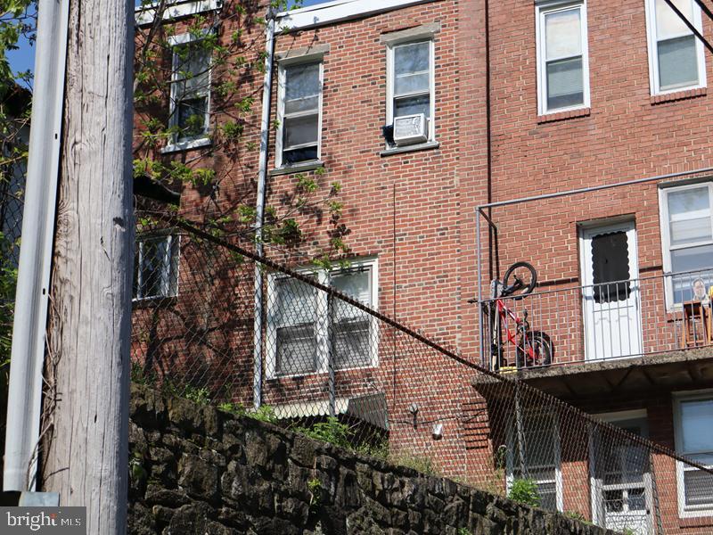 203 HAMILTON AVENUE