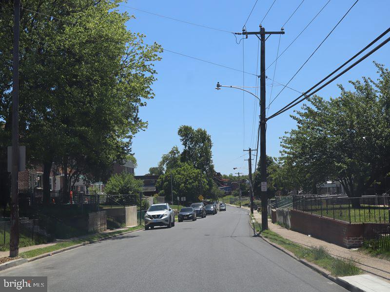 904 GRANT ROAD