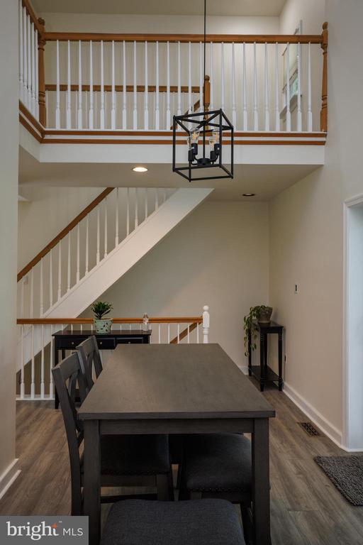 652 MEETINGHOUSE ROAD