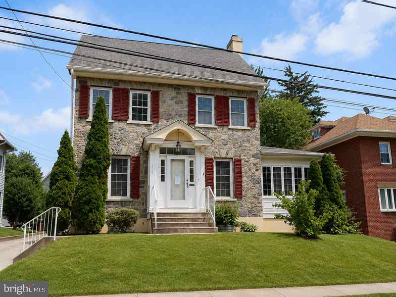219 WAYNE AVENUE