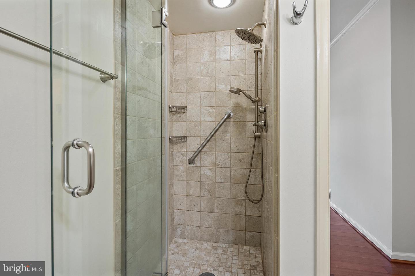 601 Montgomery Ave #105