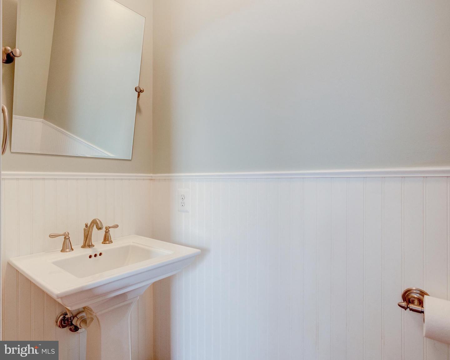 453 Fort Hill Cir