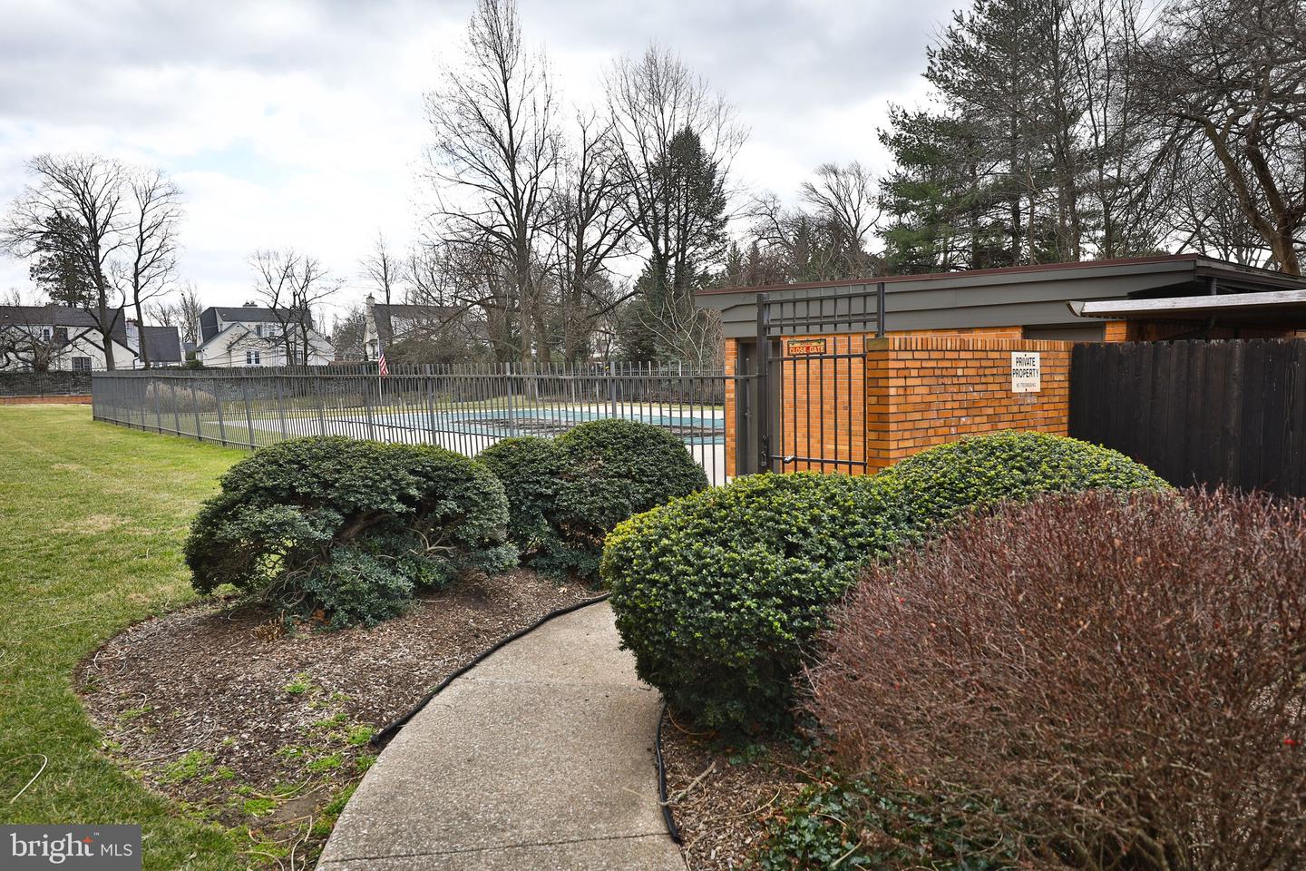 40 Old Lancaster Rd #407