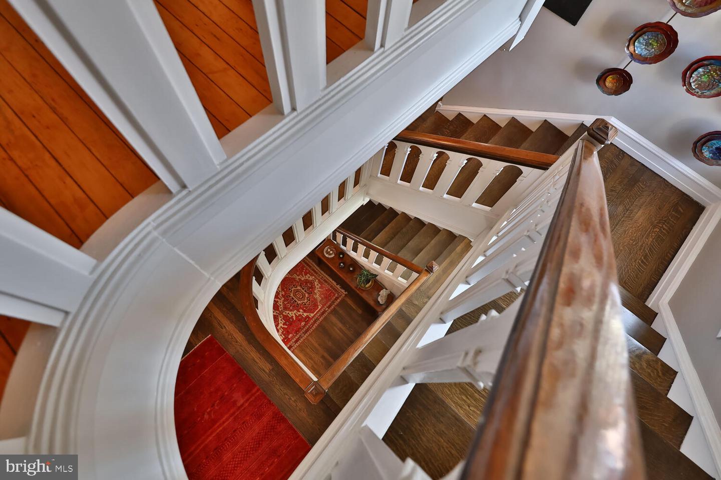 39 Union Ave