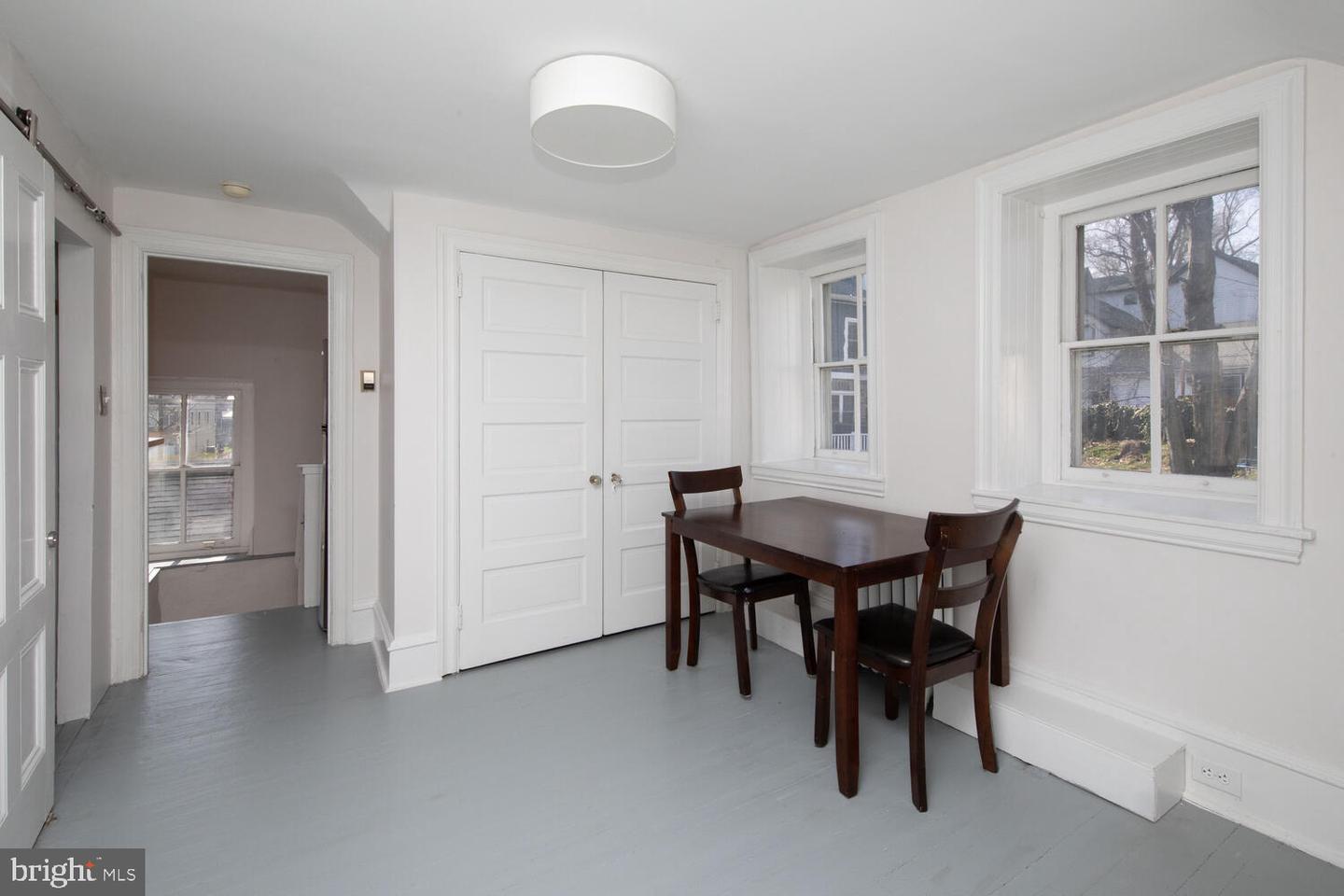 39 Union Ave