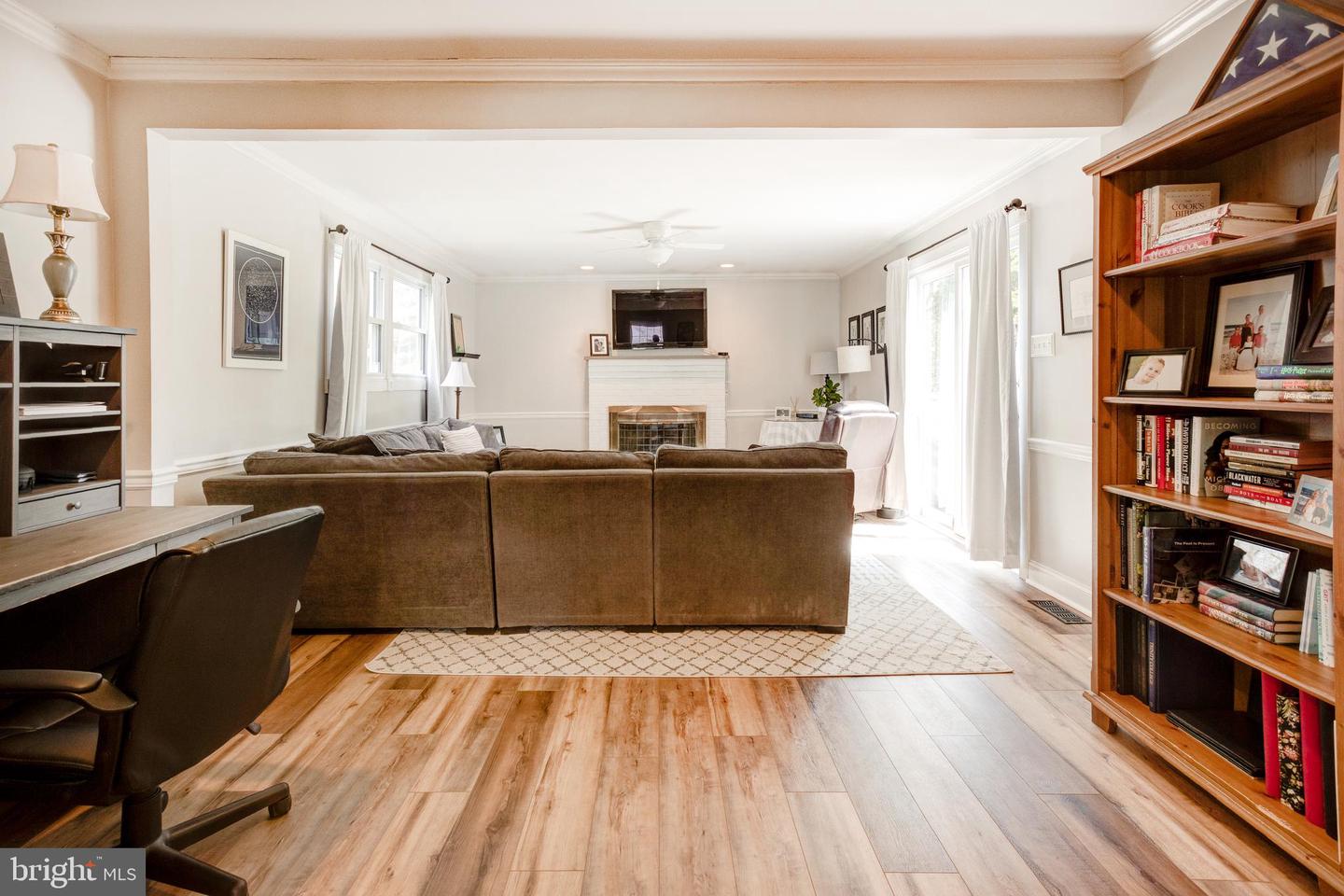 248 Arlingham Rd