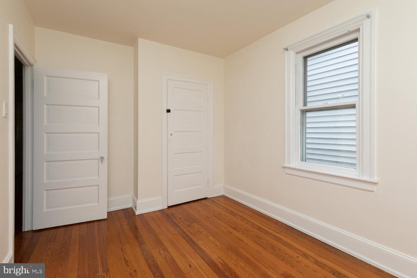 817 E Southampton Ave