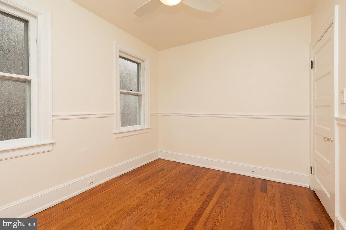 817 E Southampton Ave