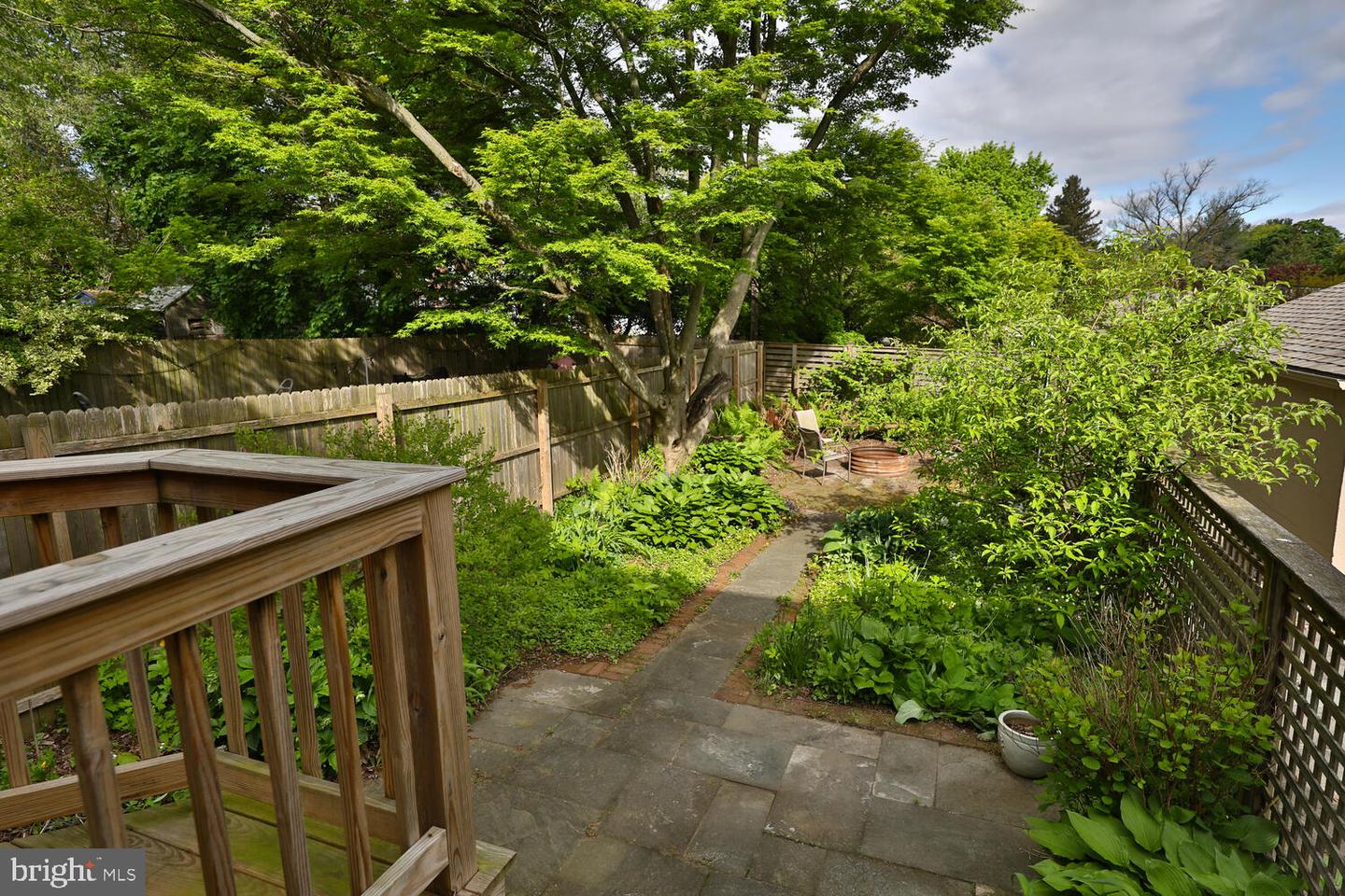 817 E Southampton Ave