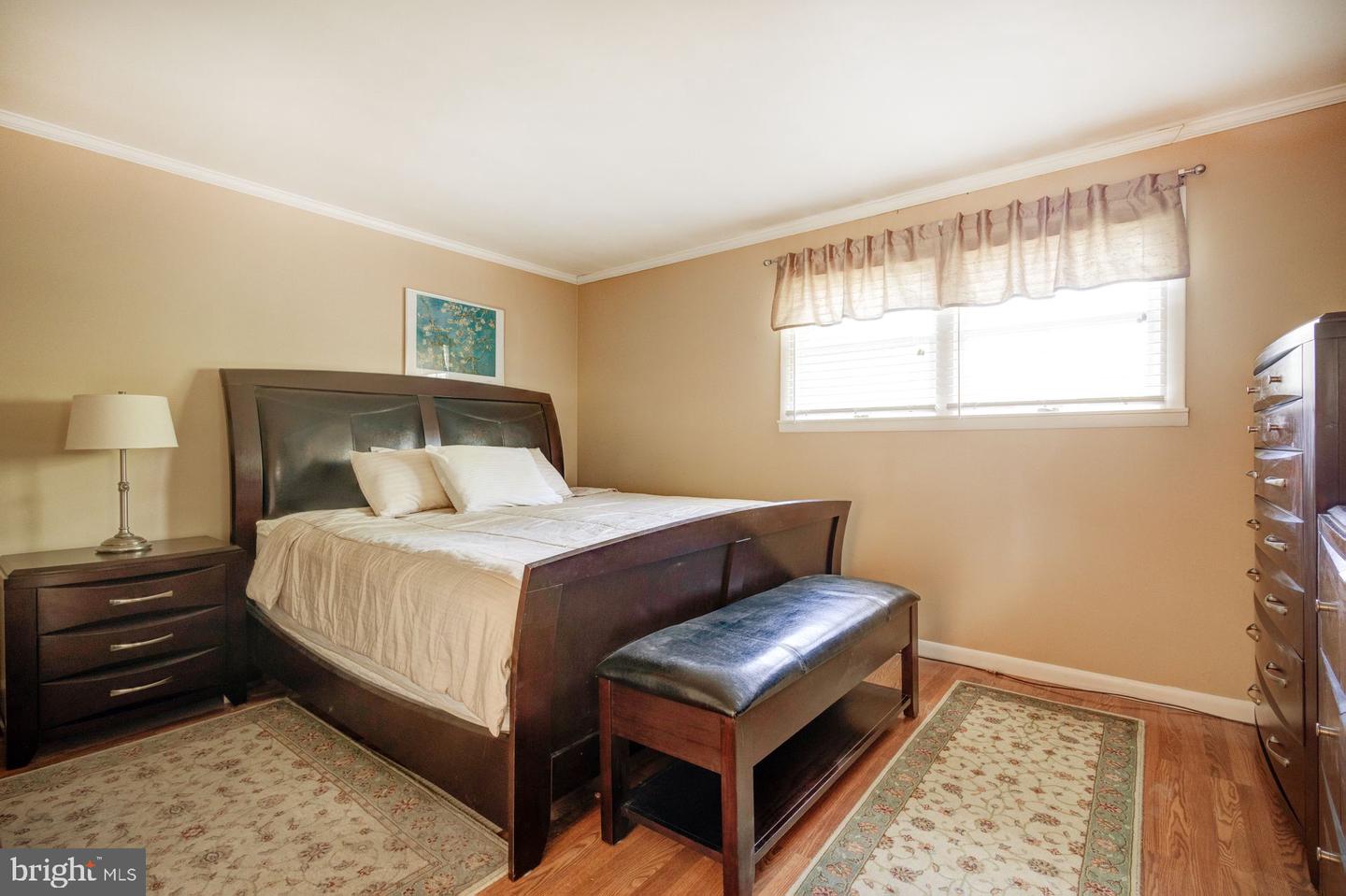 301 Poplar Rd