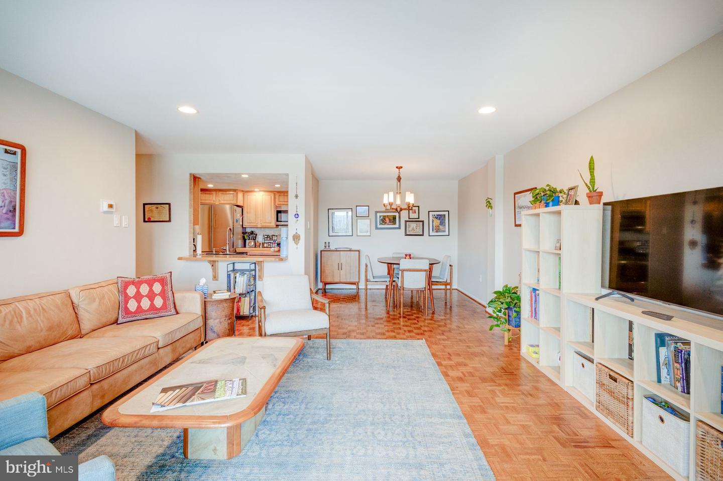100 West Ave #802-W