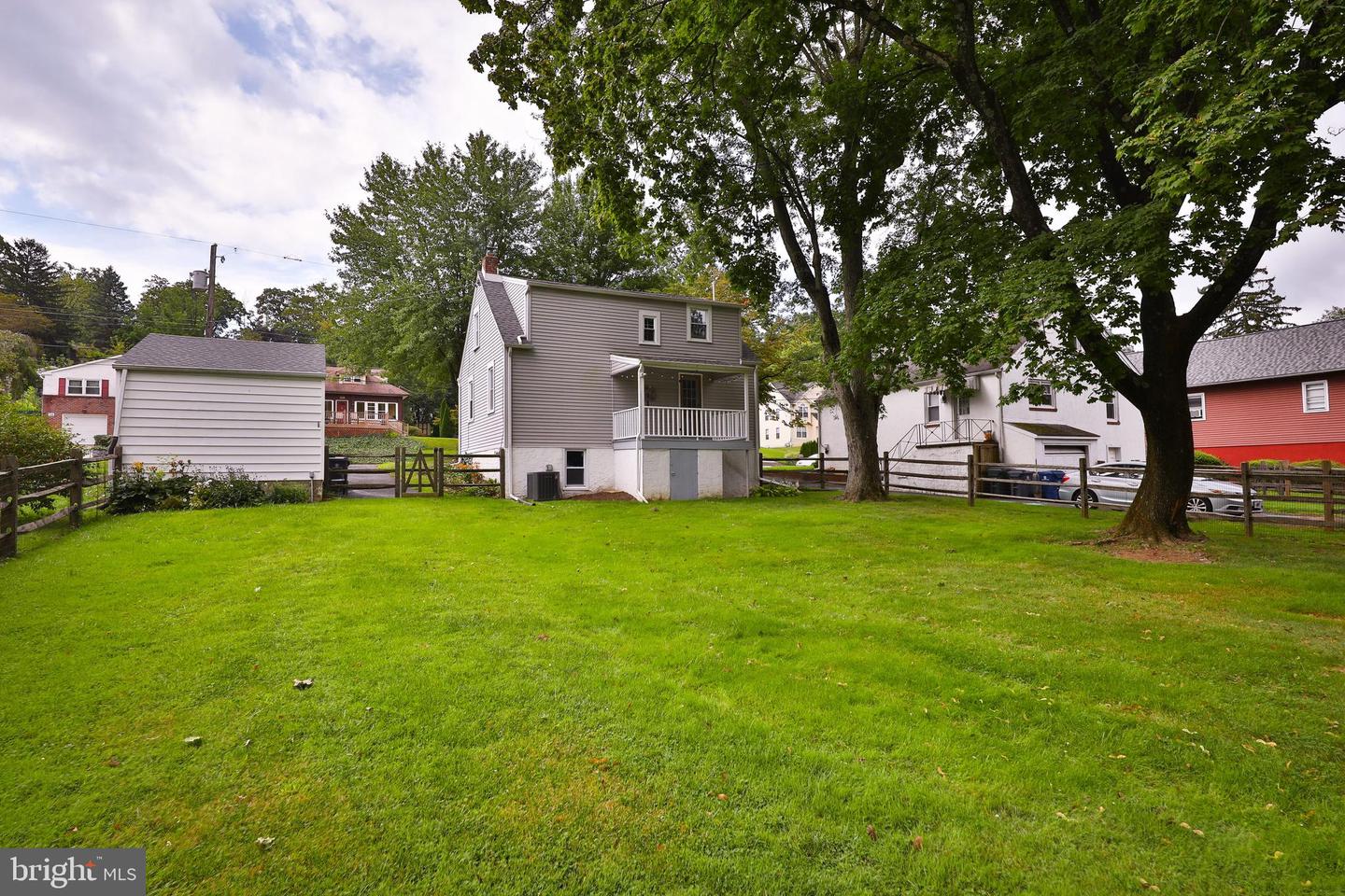 732 N Tyson Ave