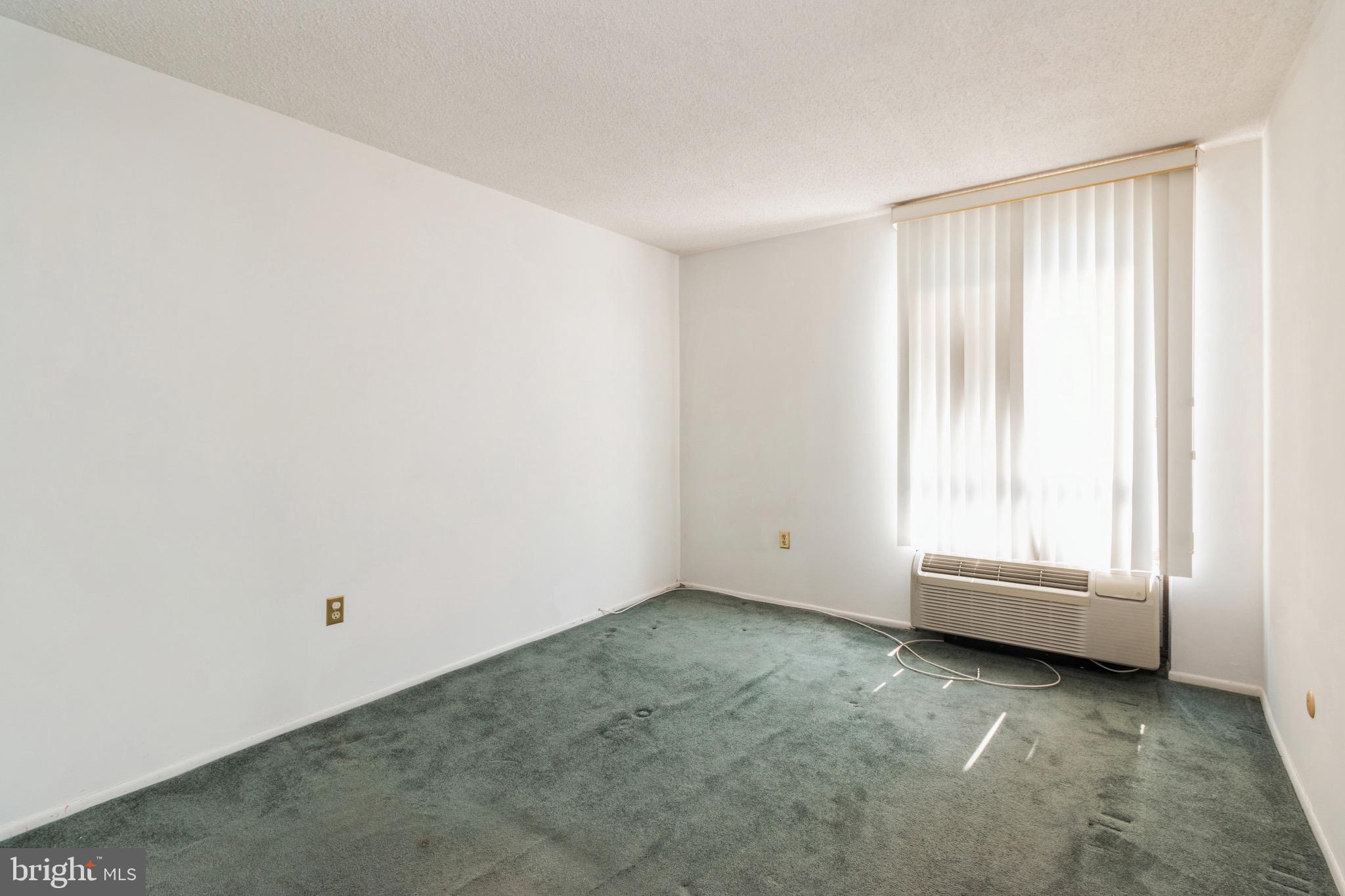 666 W Germantown Pike #1306