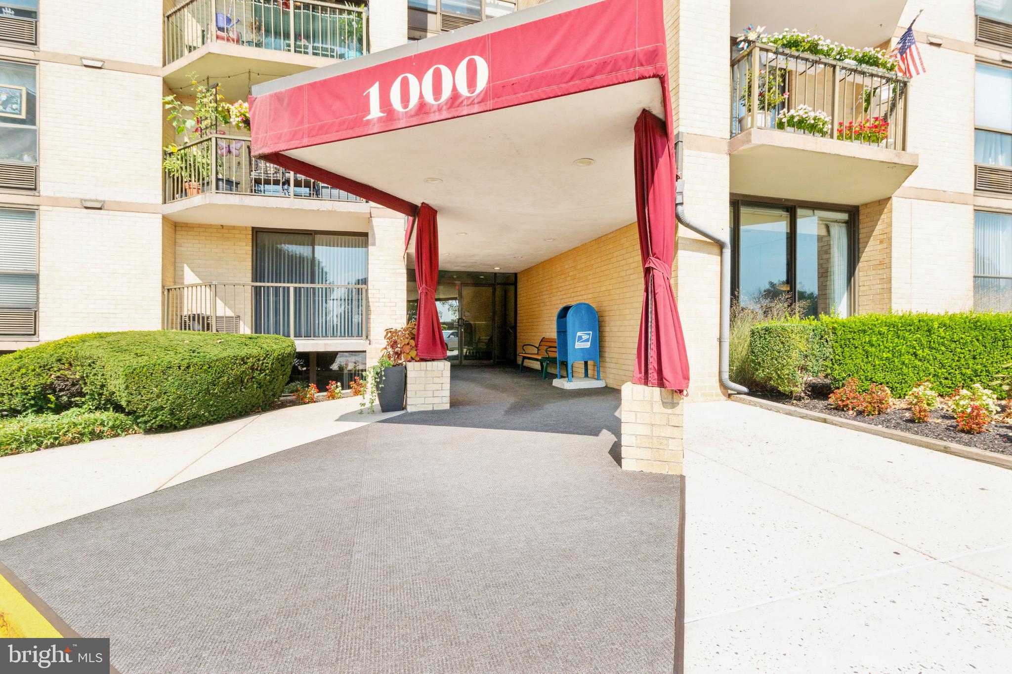 666 W Germantown Pike #1306