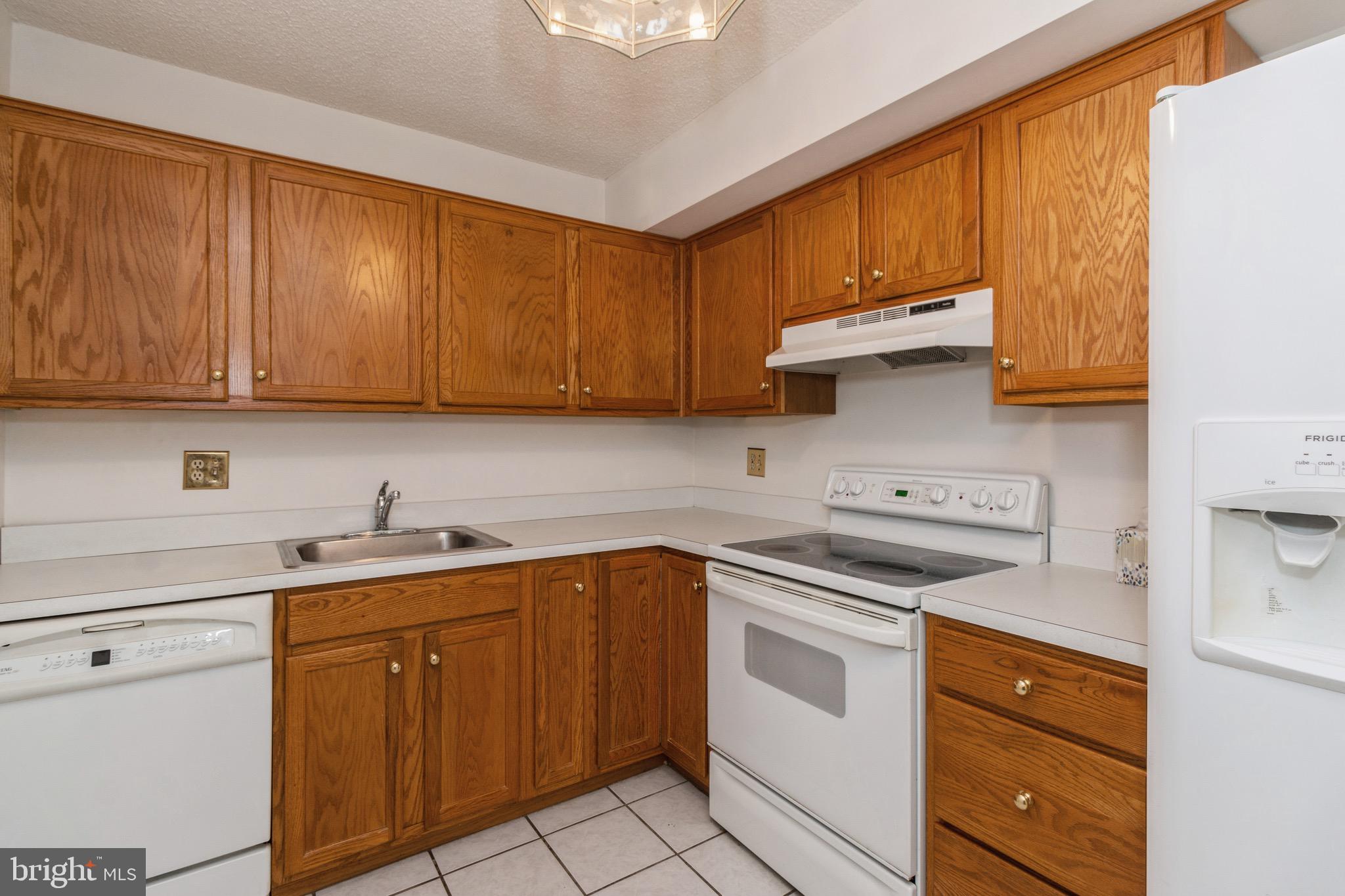 666 W Germantown Pike #1306