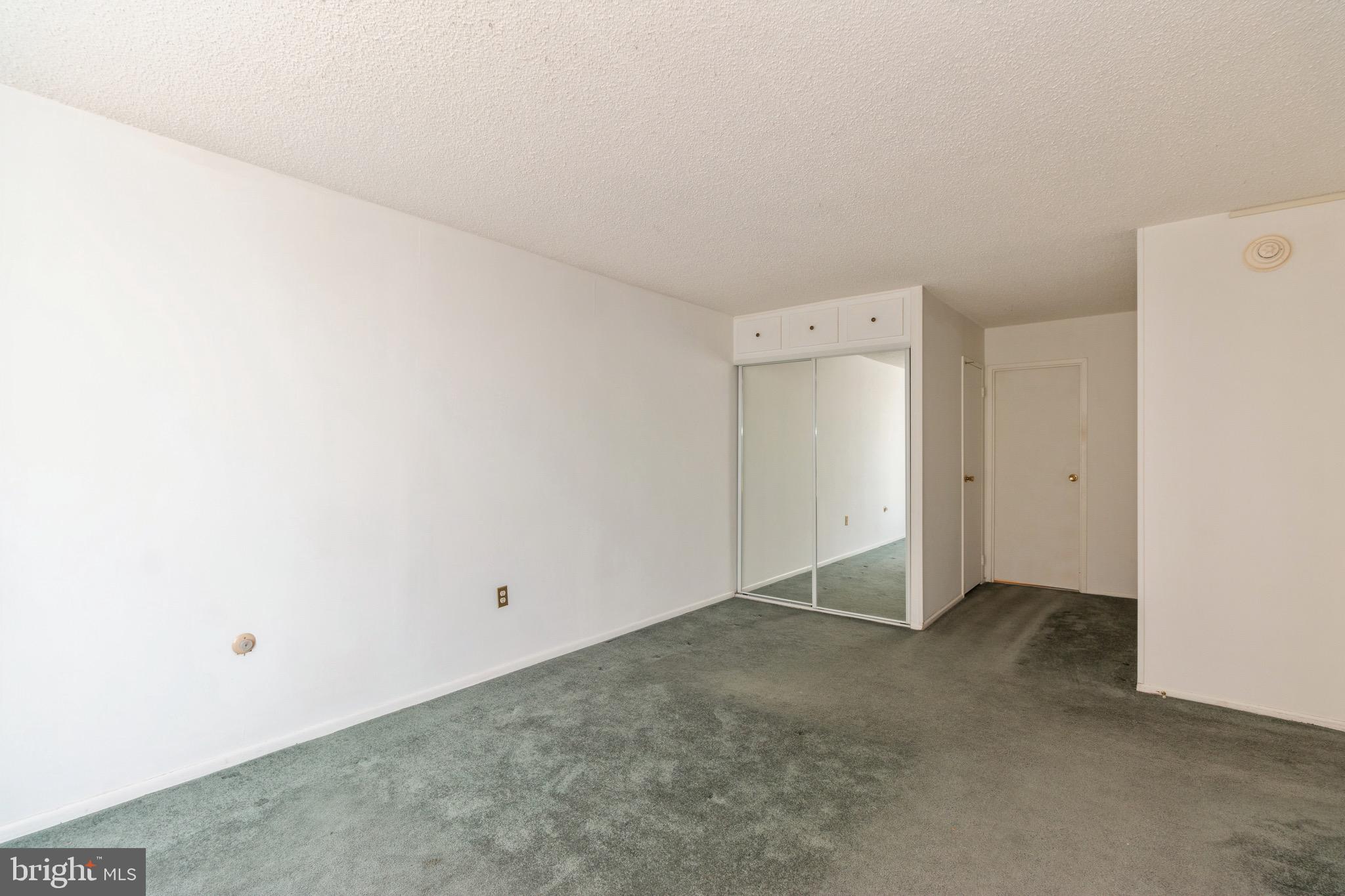 666 W Germantown Pike #1306