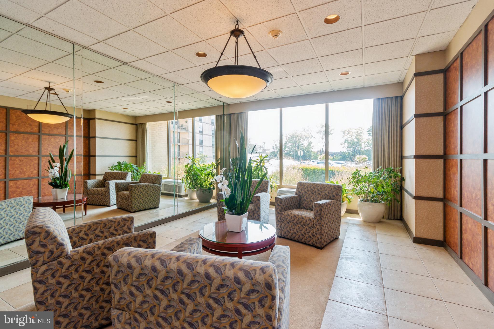 666 W Germantown Pike #1306