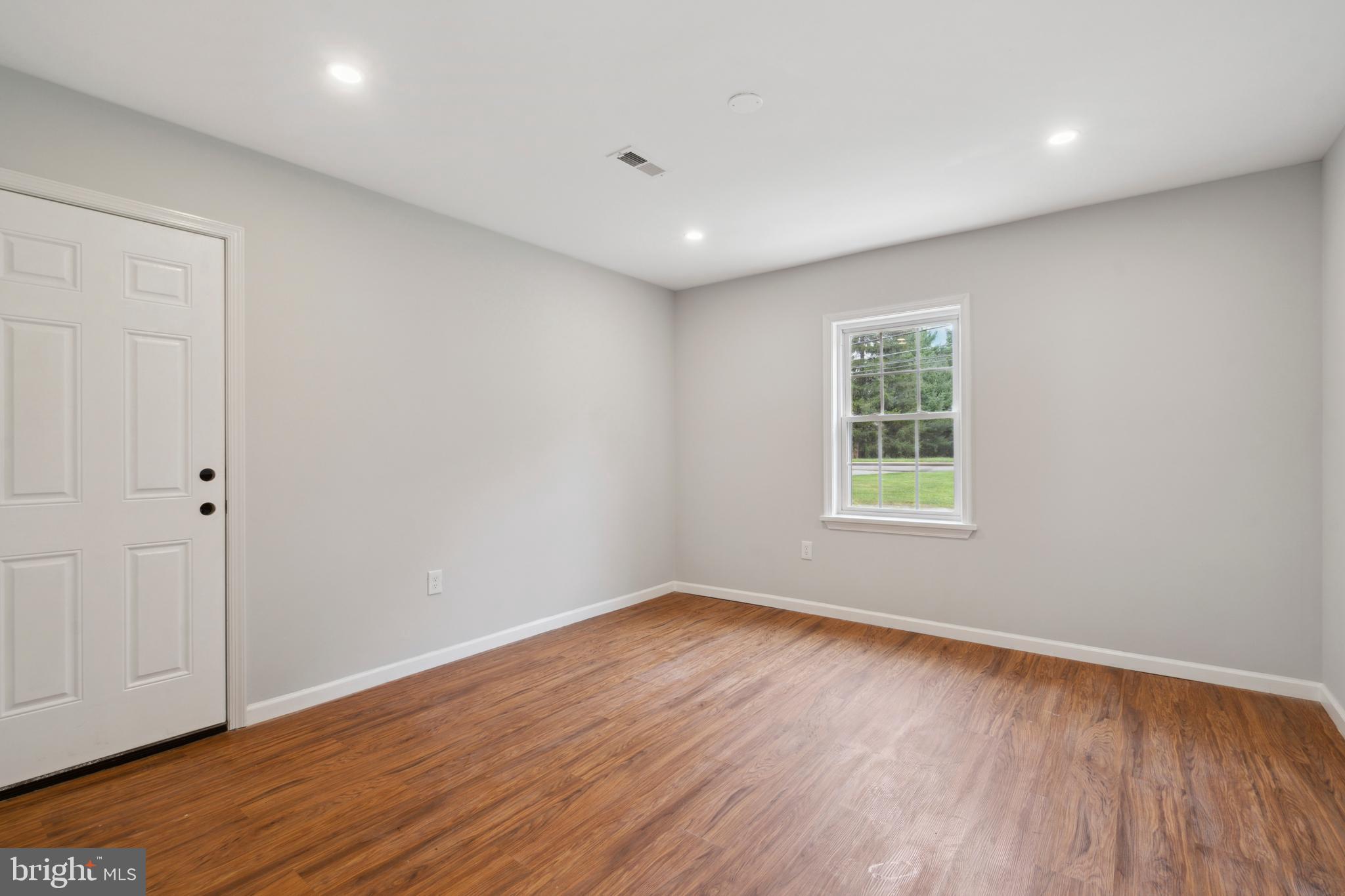1911 Johnson Rd
