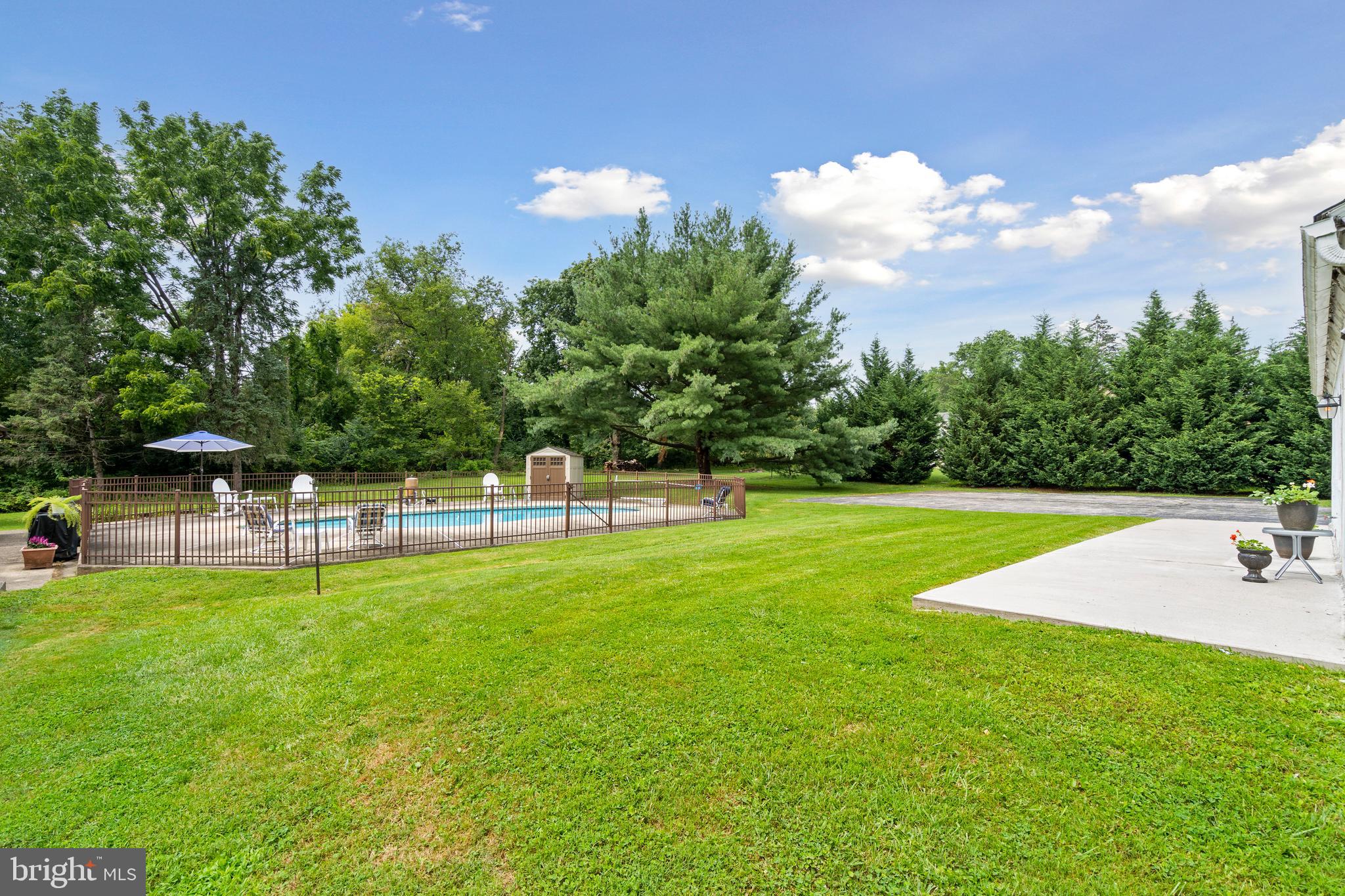 1911 Johnson Rd