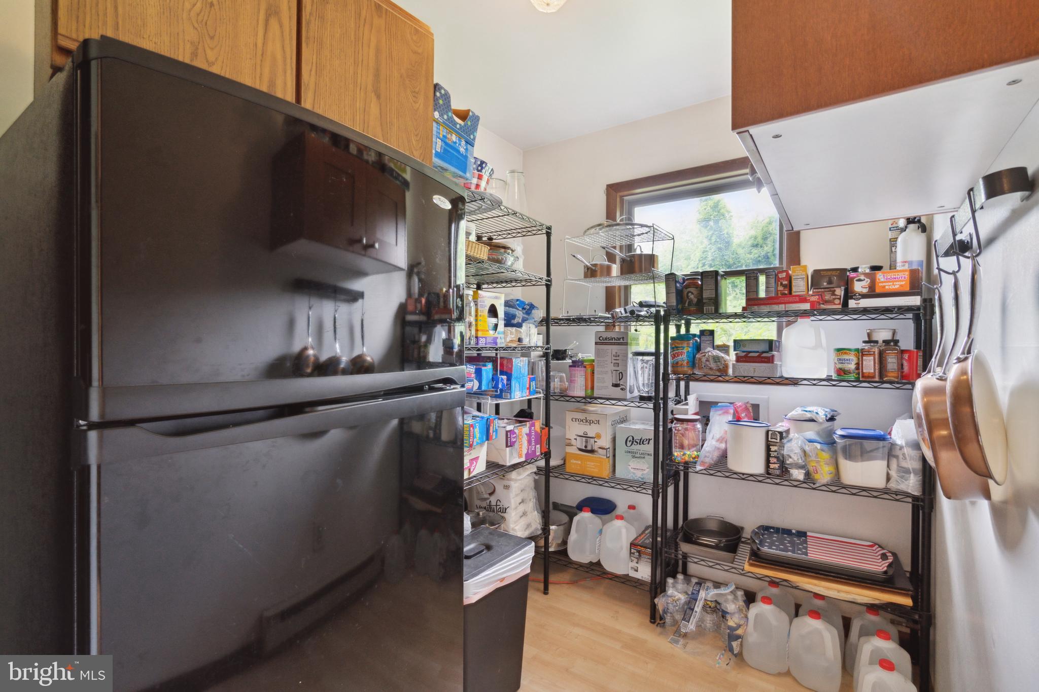 1911 Johnson Rd