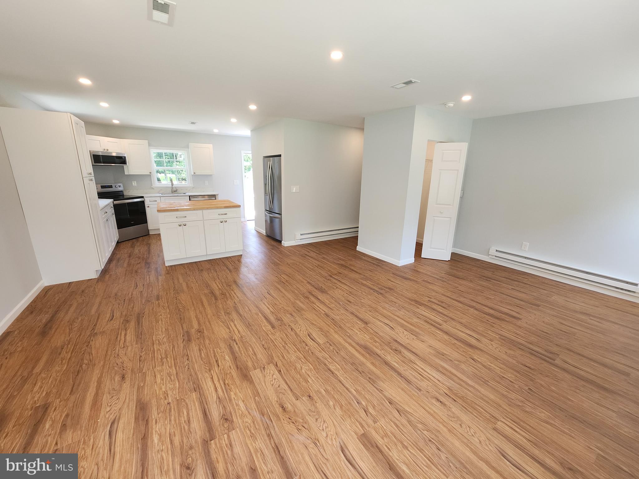 1911 Johnson Rd