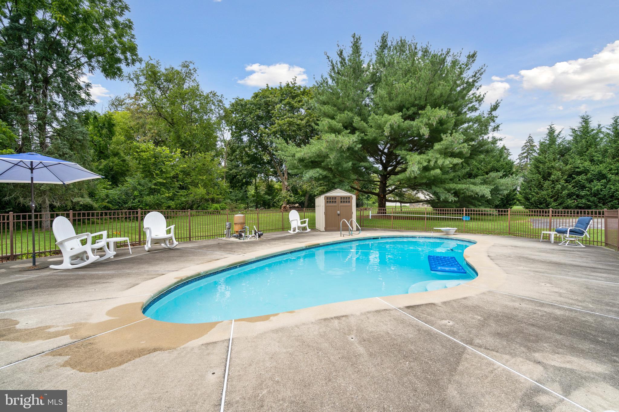 1911 Johnson Rd