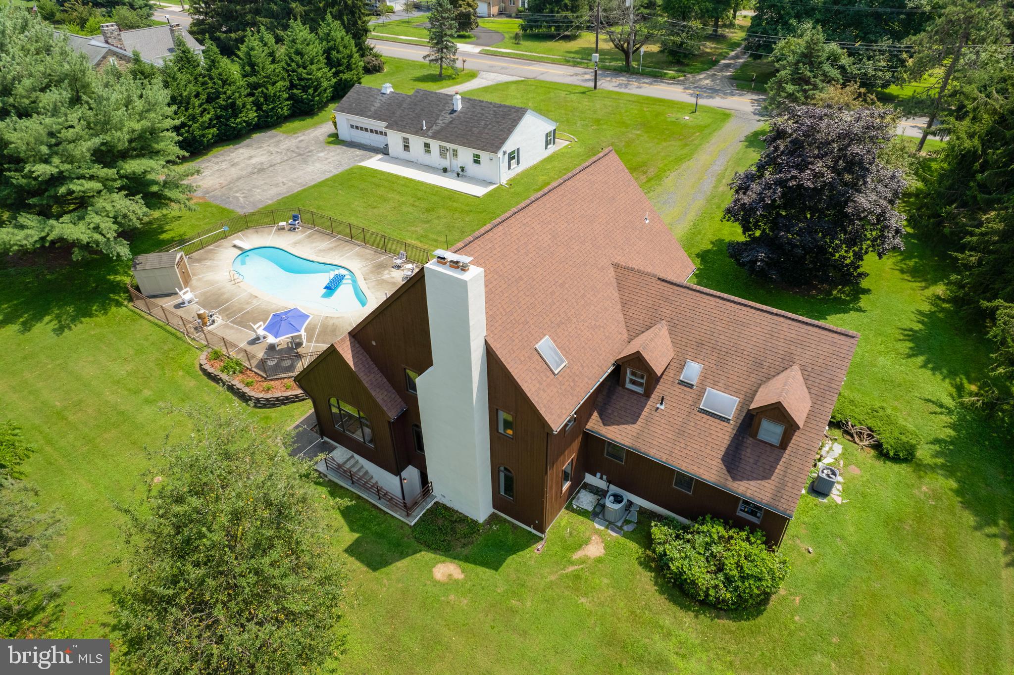 1911 Johnson Rd