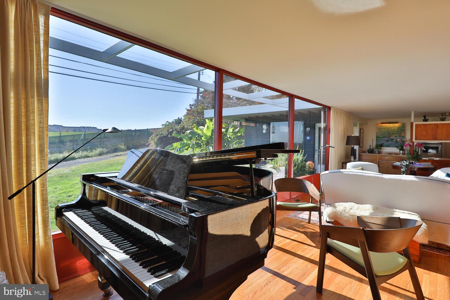 4124 Fountain Green Rd