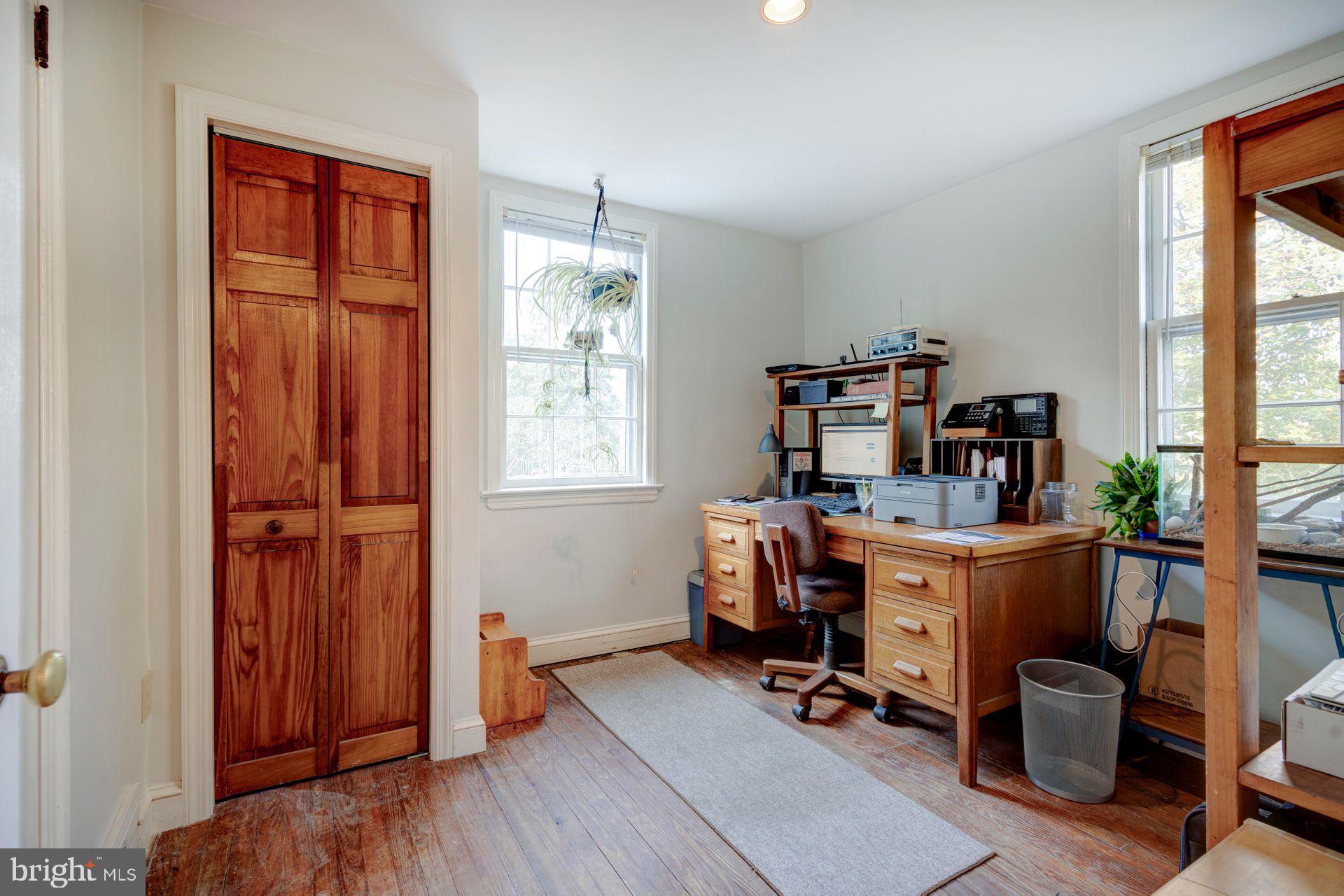 1140 Grovania Ave