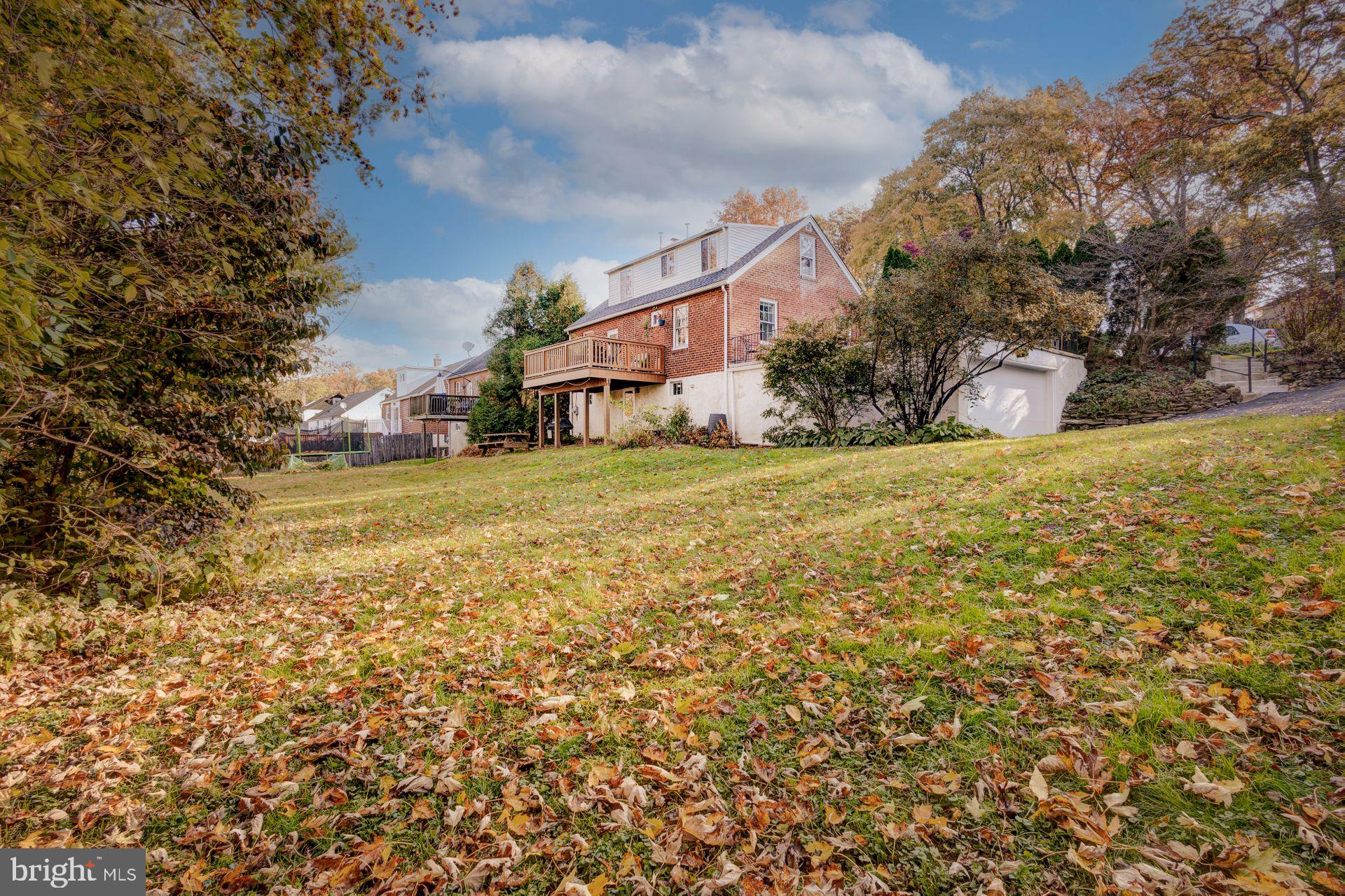 1140 Grovania Ave