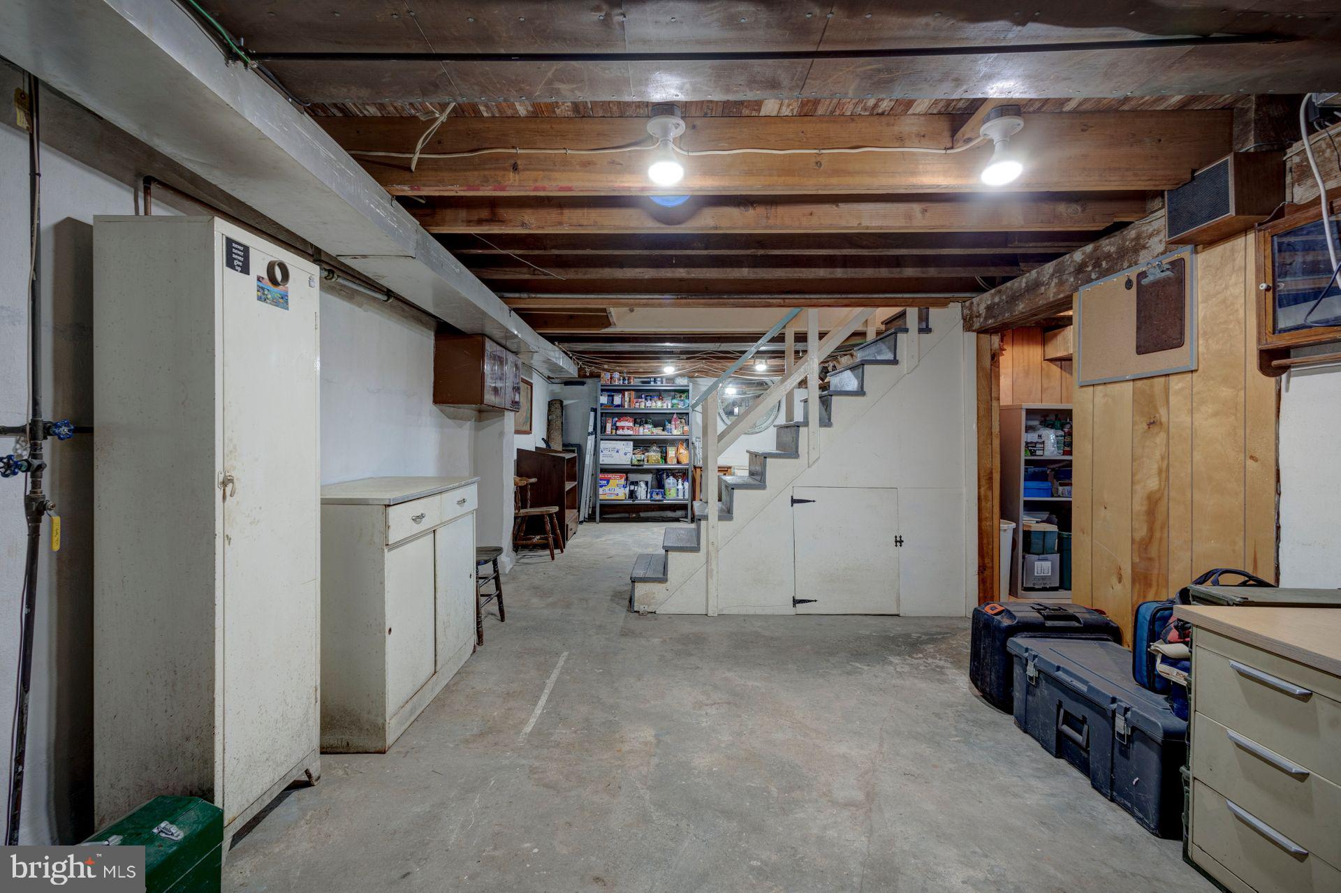 1140 Grovania Ave