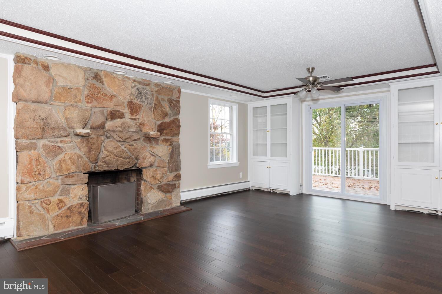 717 W Valley Forge Rd