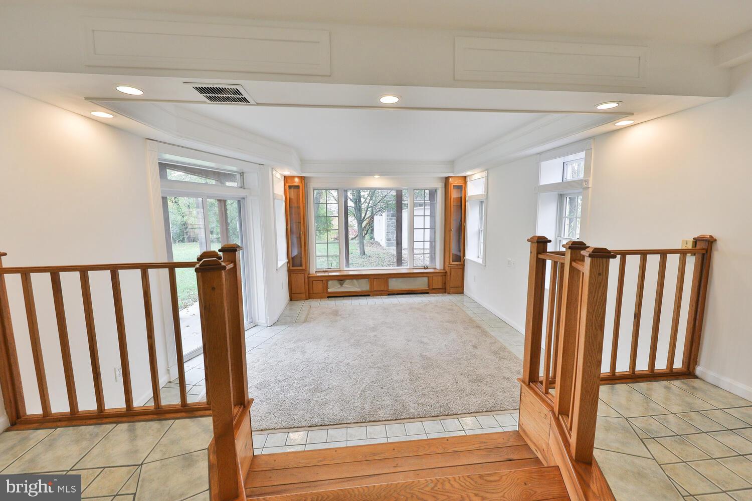 717 W Valley Forge Rd