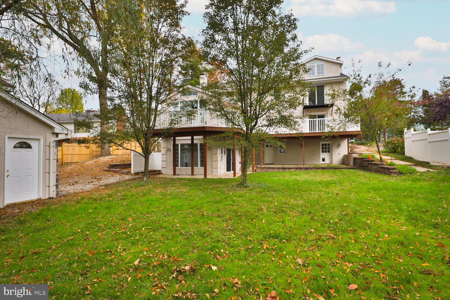 717 W Valley Forge Rd