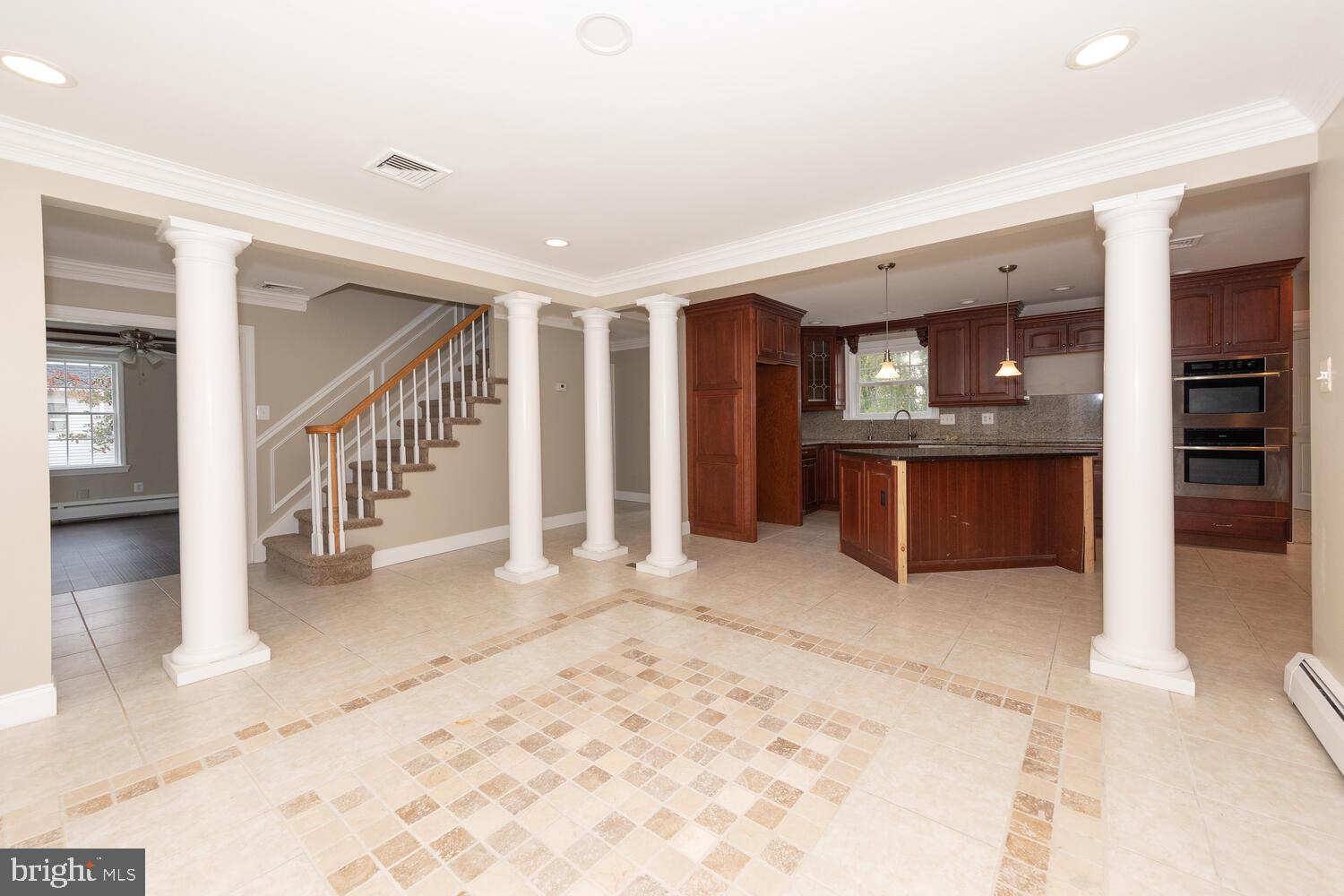 717 W Valley Forge Rd