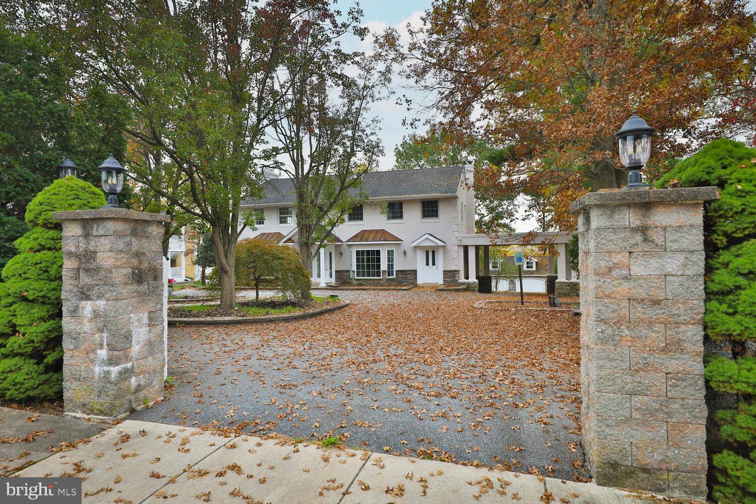 717 W Valley Forge Rd