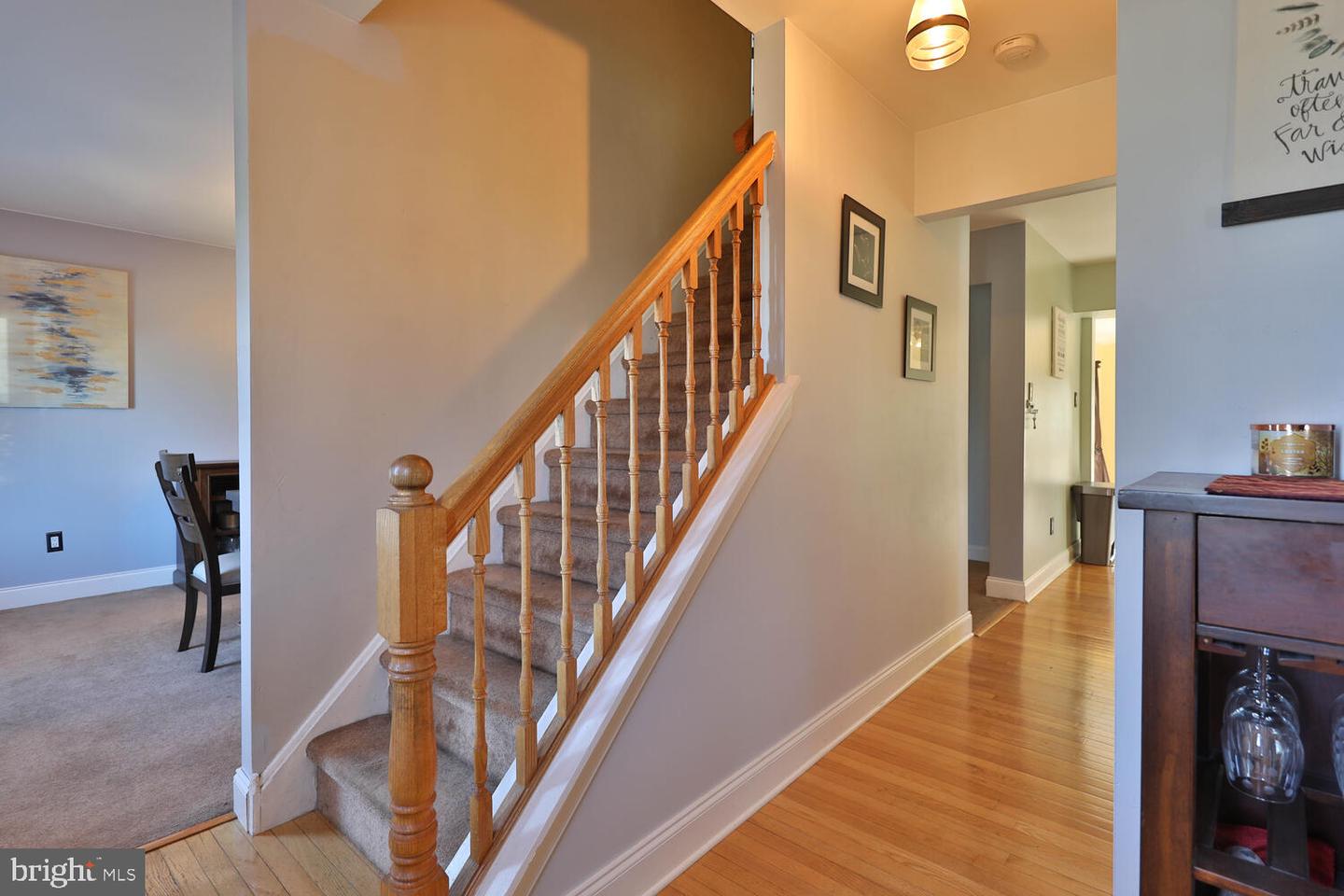 106 Glasgow Cir