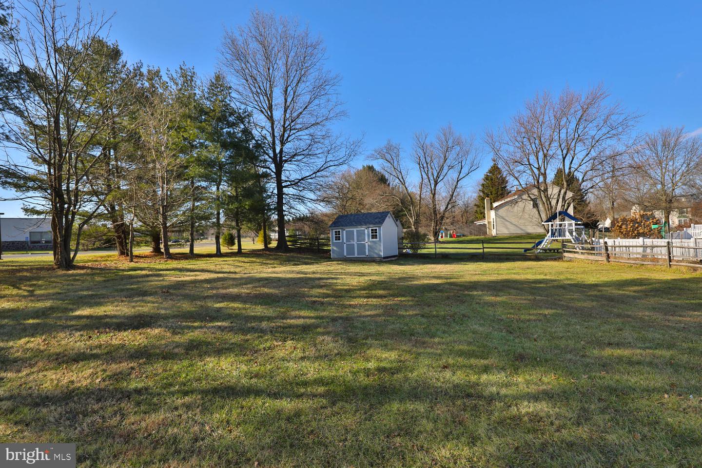106 Glasgow Cir