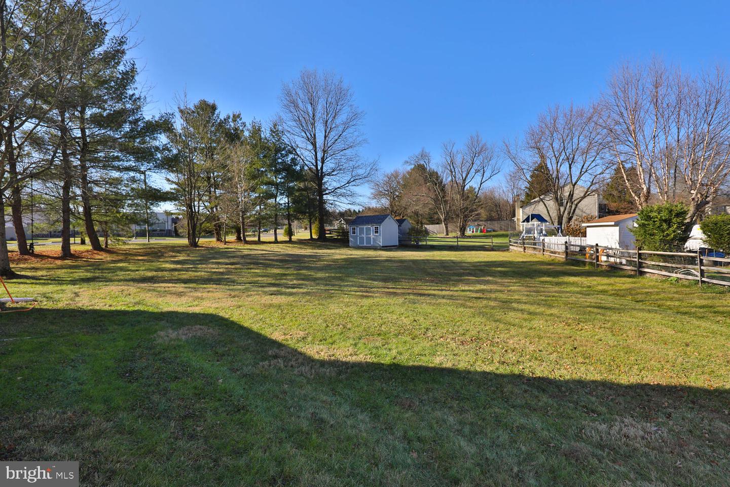 106 Glasgow Cir