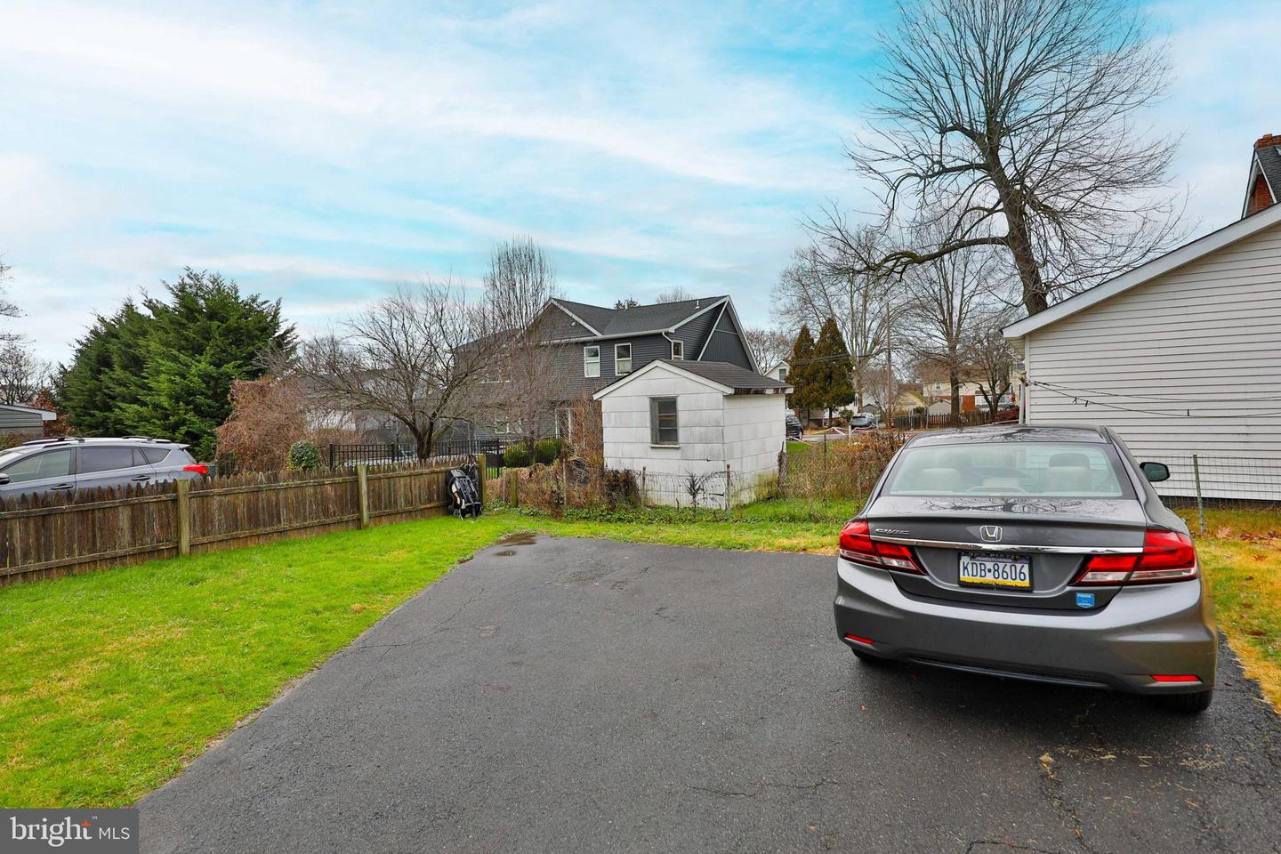 205 Plymouth Ave