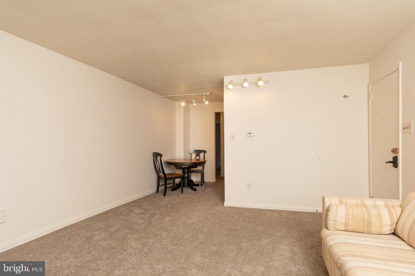 205 Plymouth Ave
