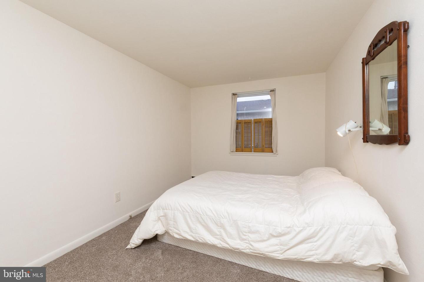 205 Plymouth Ave