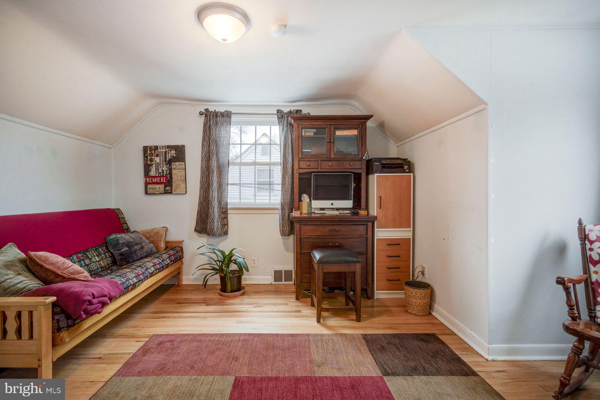 2 Northview Dr