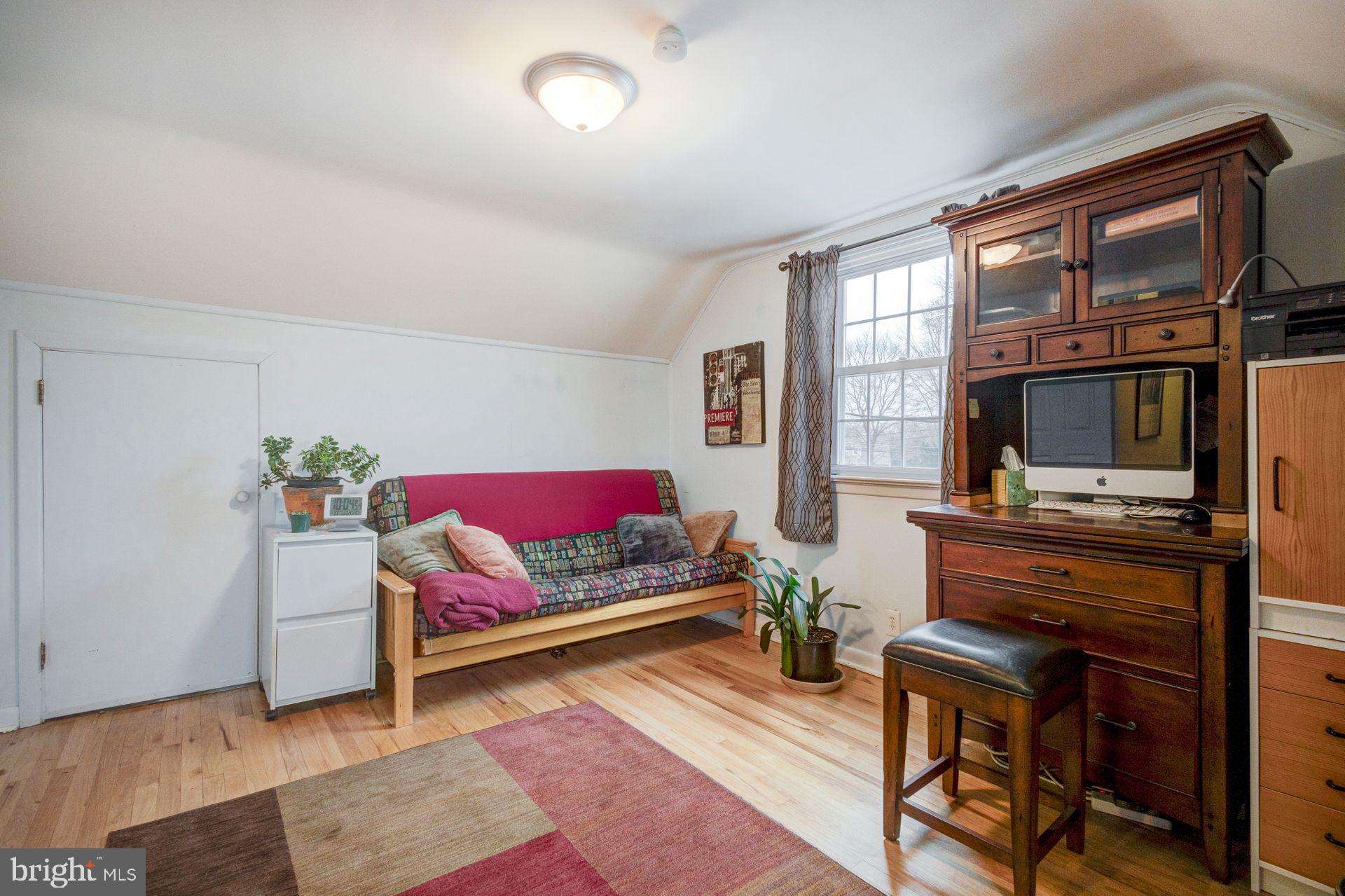 2 Northview Dr