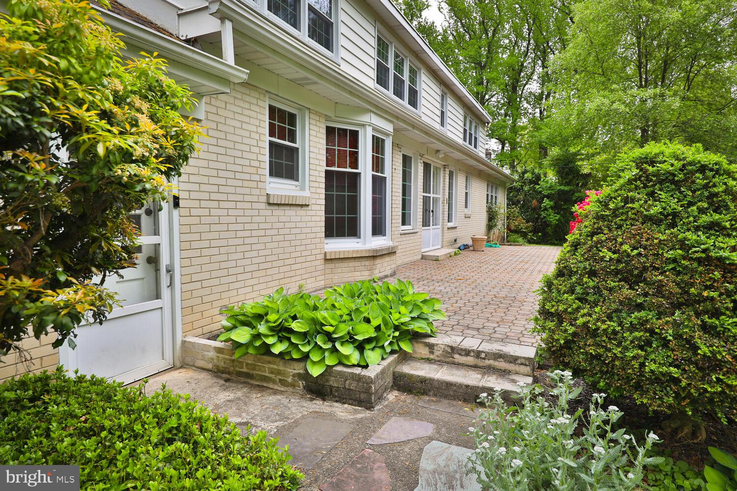 1134 Devon Rd