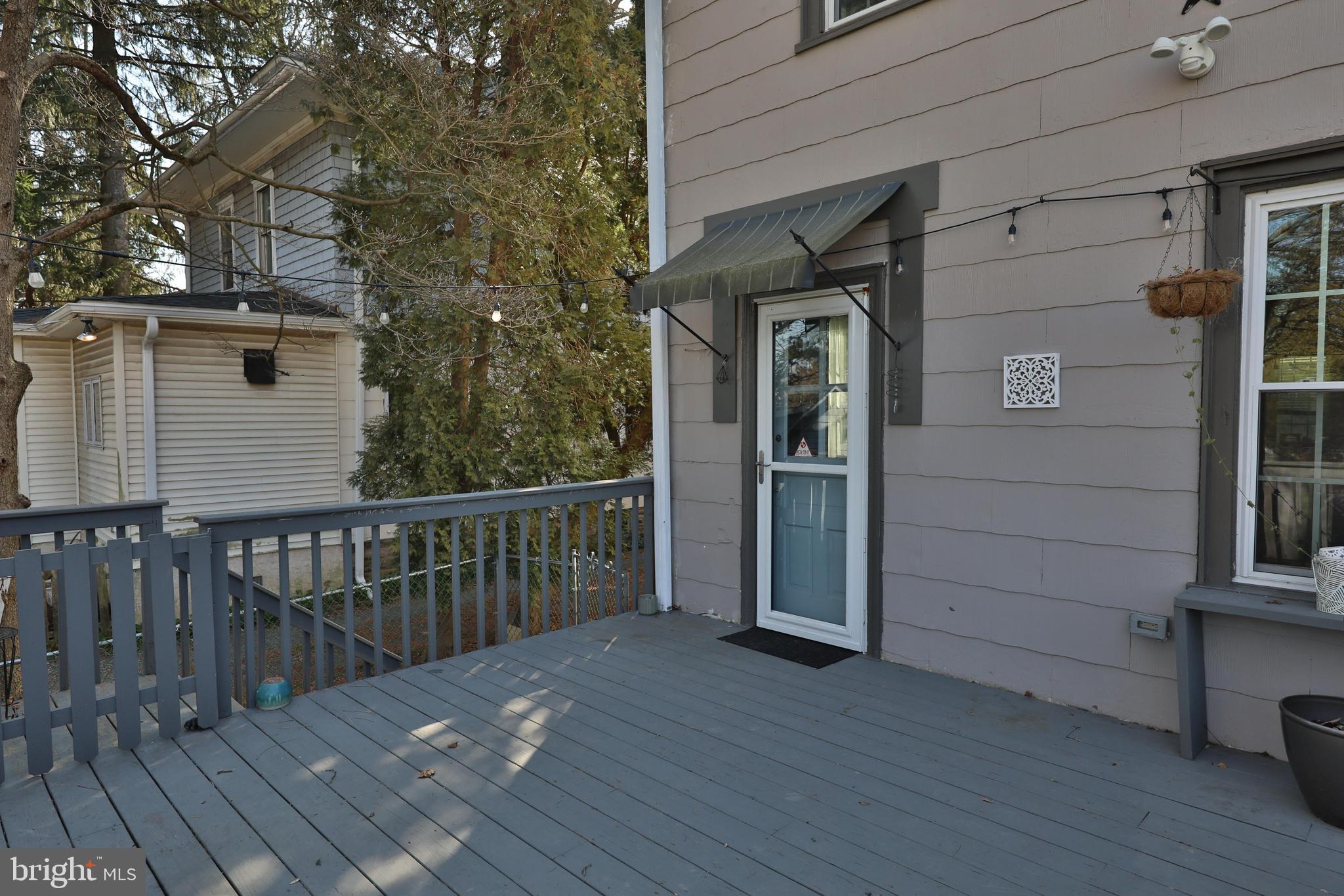 7831 Flourtown Avenue