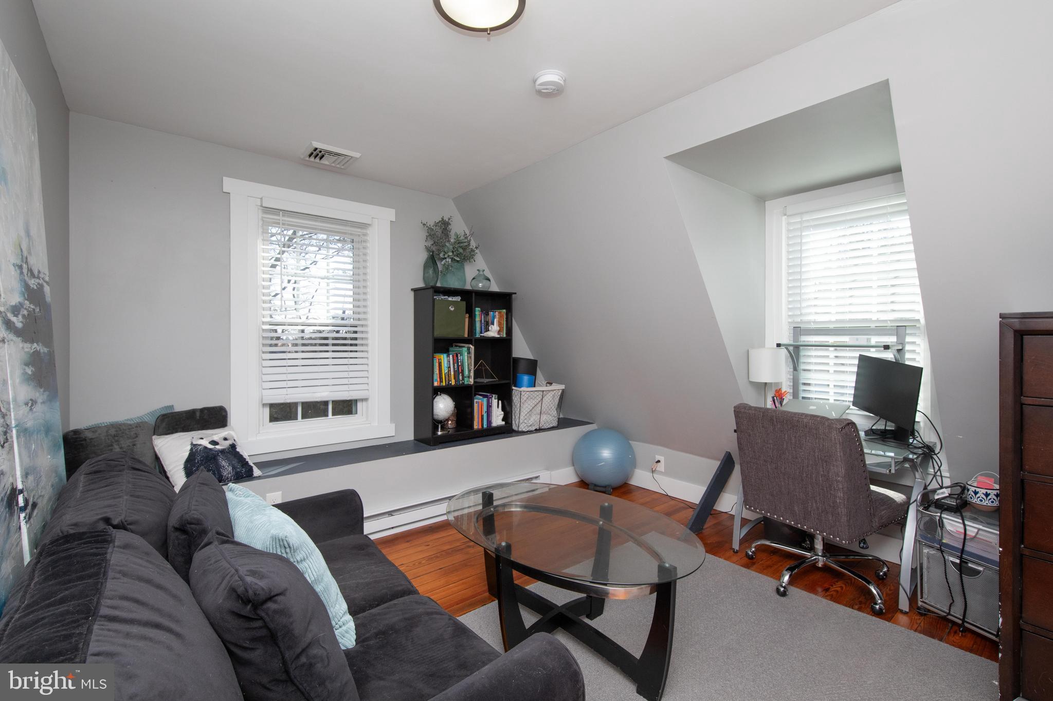 7831 Flourtown Avenue