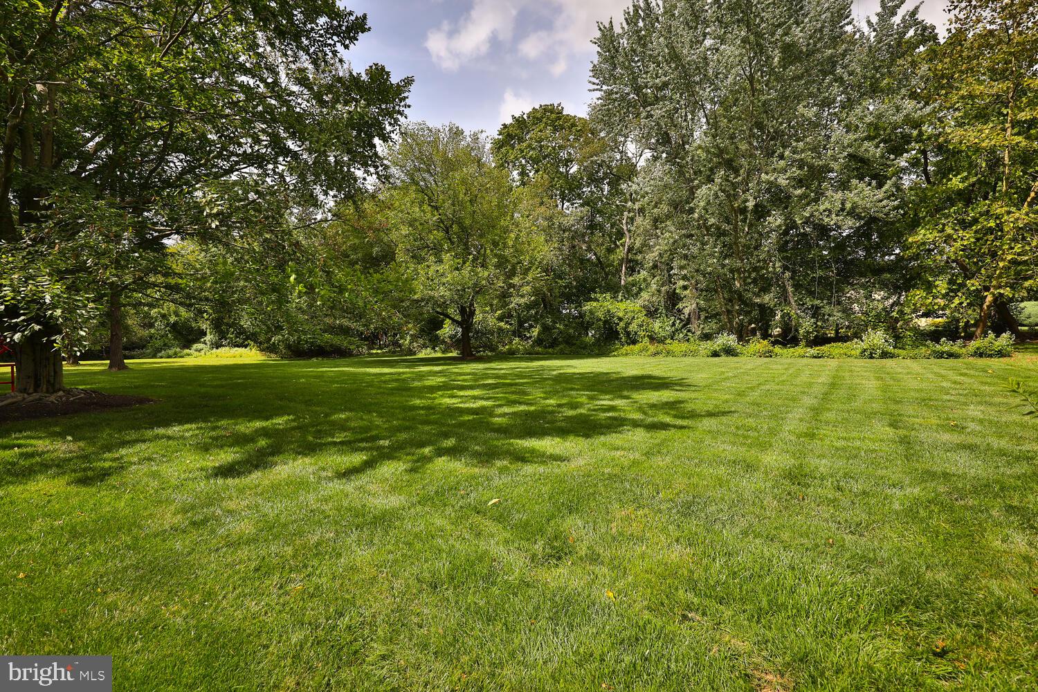 1568 Blair Ln