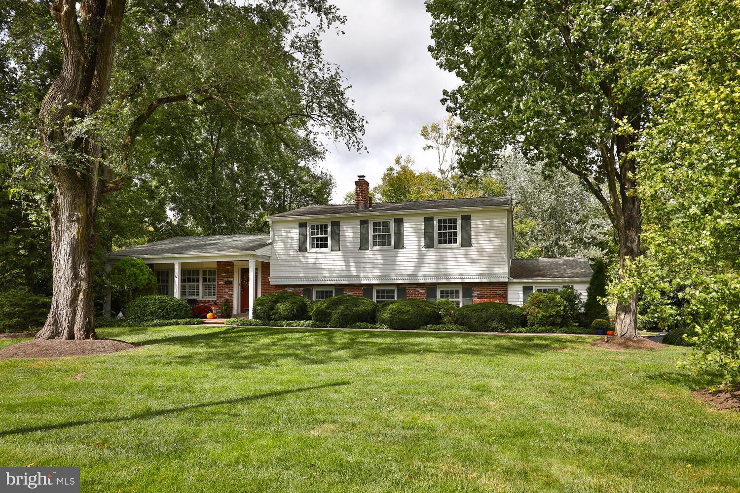 1568 Blair Ln